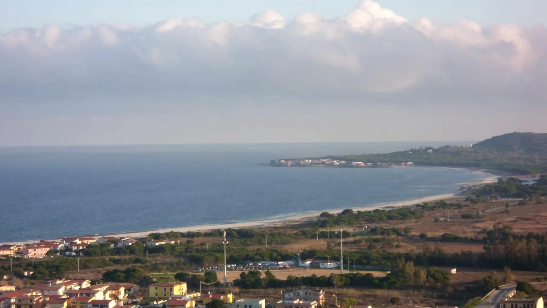 Luna Apartment- Fronte Mare La Caletta Appartement